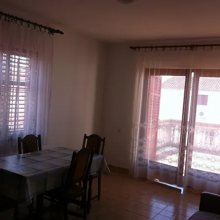 Apartment Cvita *